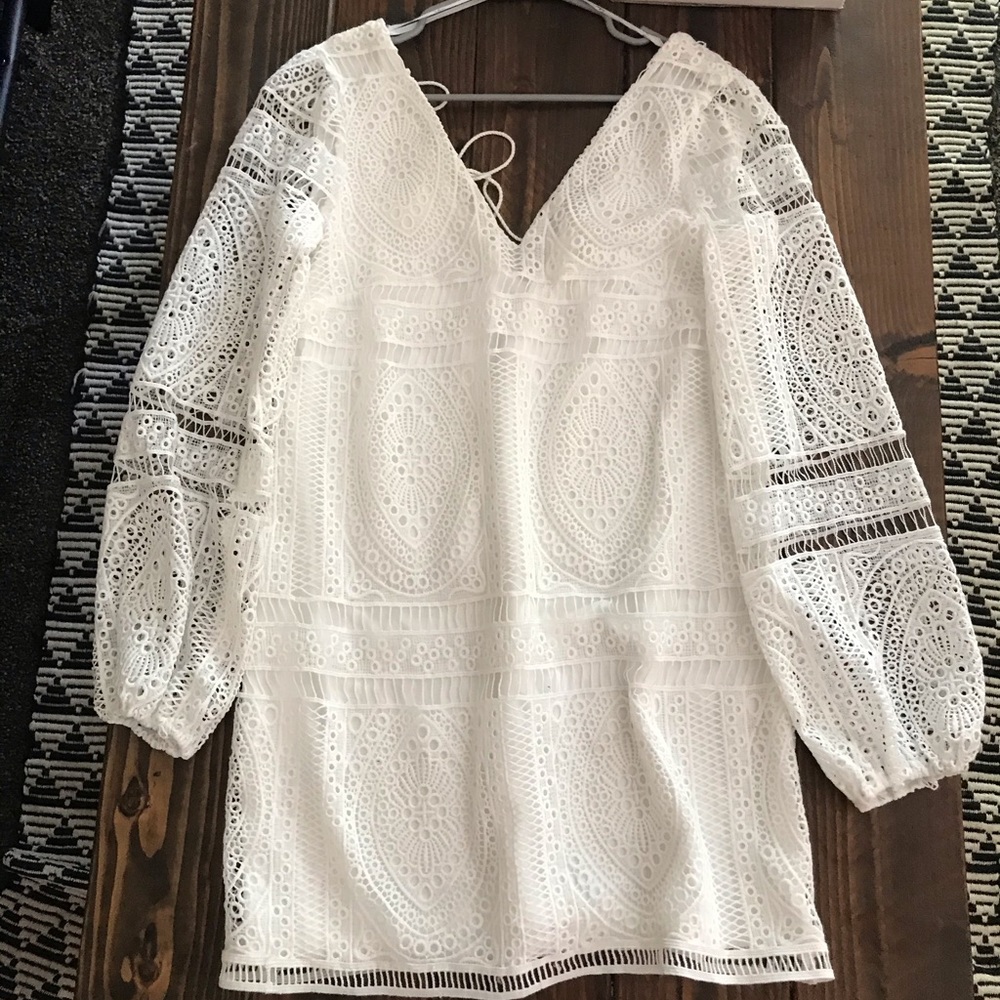 NWOT lulus white crochet dress